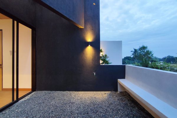 {"remix_data":[],"remix_entry_point":"challenges","source_tags":[],"origin":"unknown","total_draw_time":0,"total_draw_actions":0,"layers_used":0,"brushes_used":0,"photos_added":0,"total_editor_actions":{},"tools_used":{},"is_sticker":false,"edited_since_last_sticker_save":false,"containsFTESticker":false}